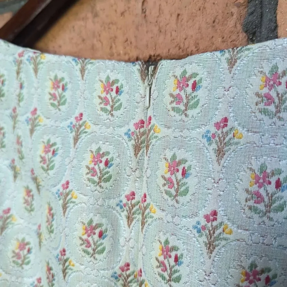 Kay Unger Floral Blazer in Cream and Pink - Picture 5 of 5